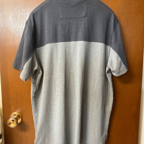 T-shirt - Picture 4 of 4